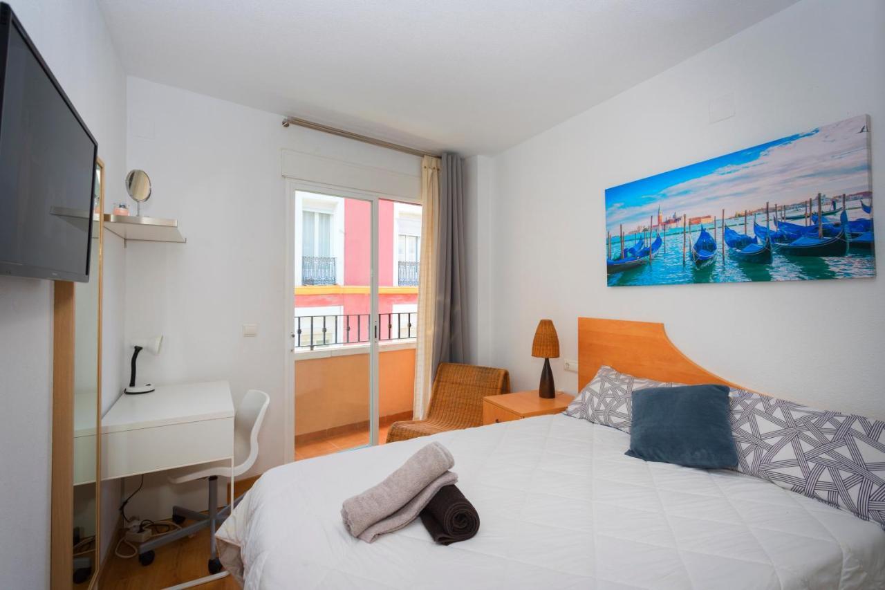 Central Market Guestrooms 阿利坎特 外观 照片